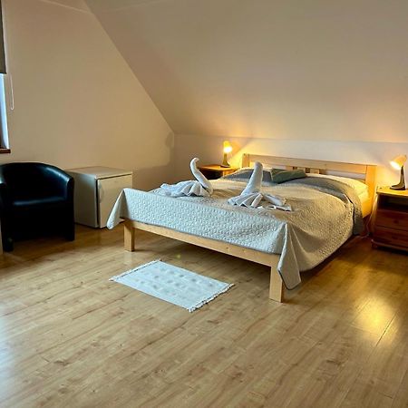 Hotel Slanicky Dvor à Námestovo Extérieur photo