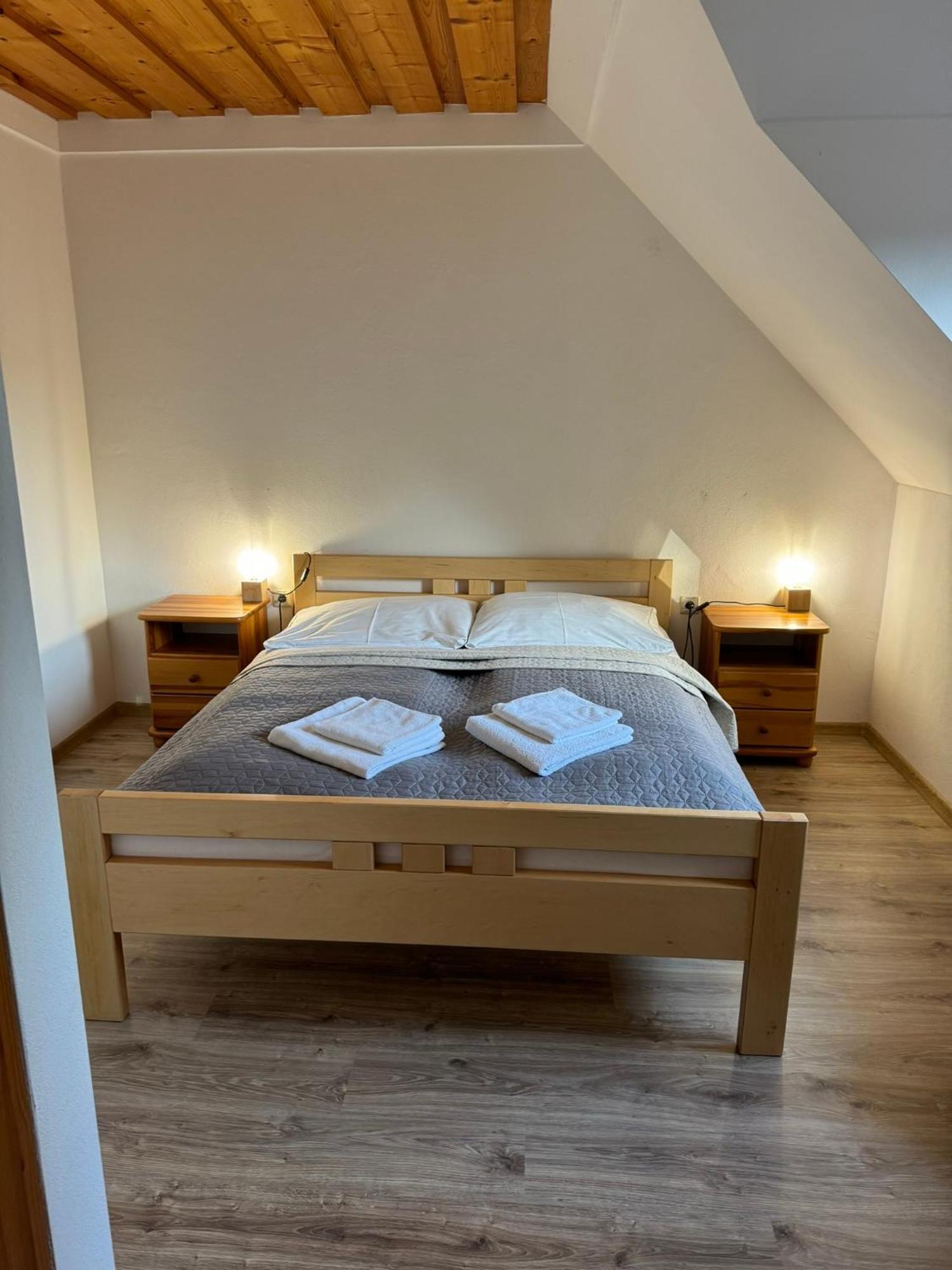 Hotel Slanicky Dvor à Námestovo Extérieur photo